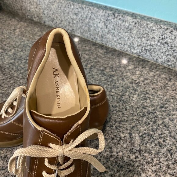 Anne Klein AK2 Brown Leather Lace Up Driving Sneaker Size 8M - Picture 2 of 11